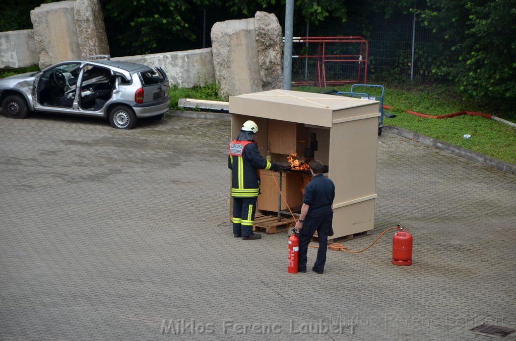 Tag der Offenen Tuer BF Koeln Weidenpesch Scheibenstr P523.JPG